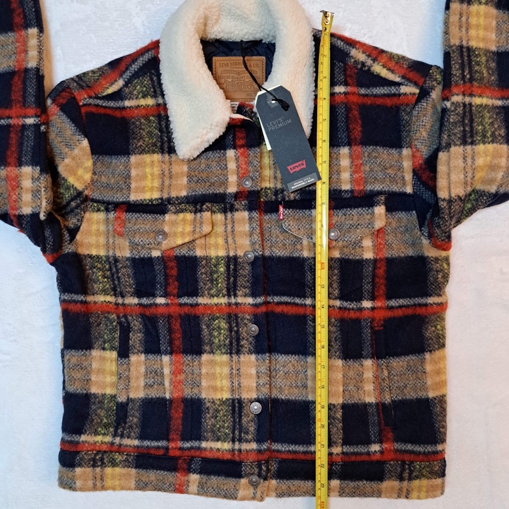 Levi's Plaid Sherpa Collar Jacket in Navy, Tan & Red - Picture 11 of 12